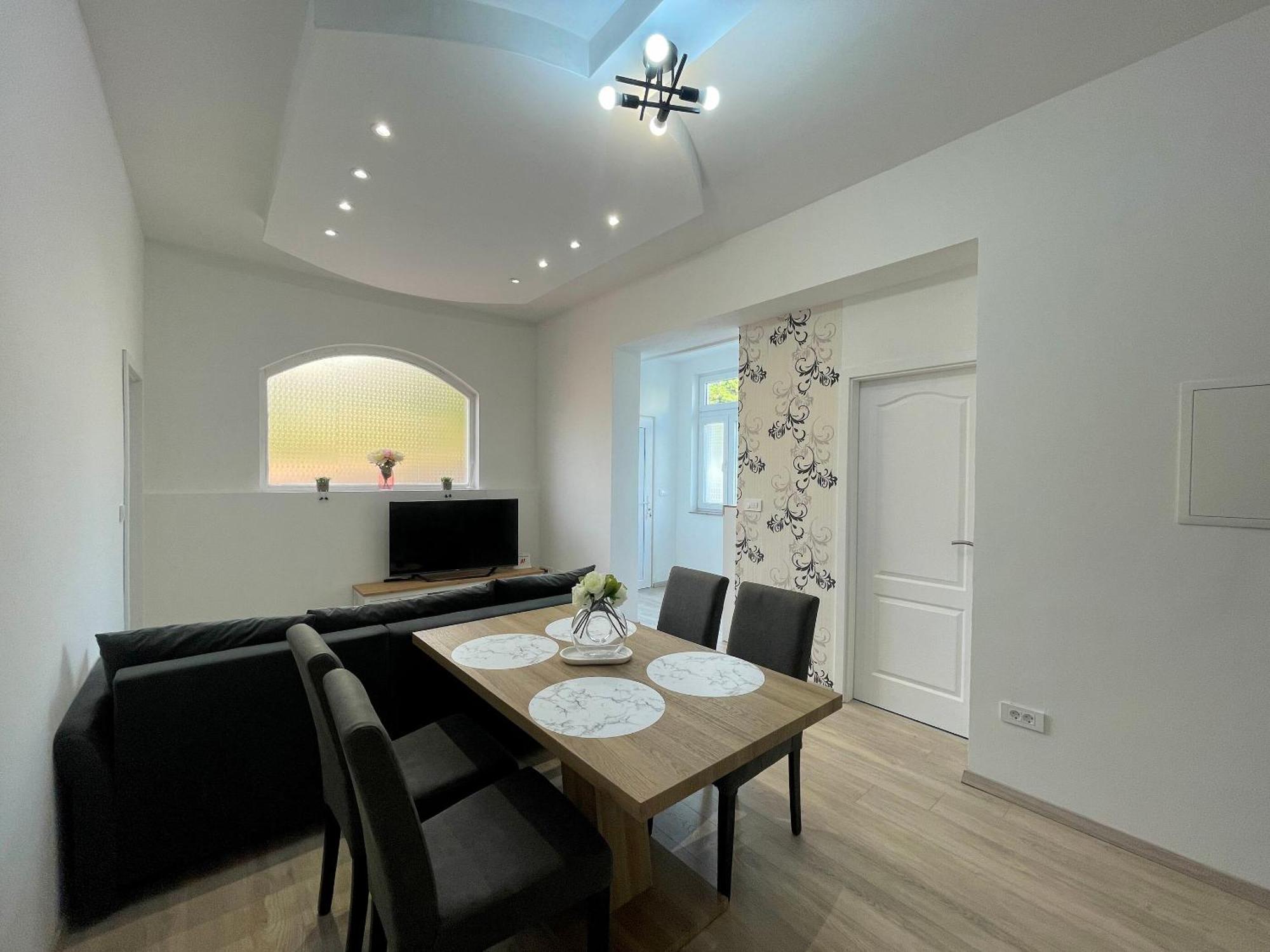 Apartments Filip Цриквениця Екстер'єр фото